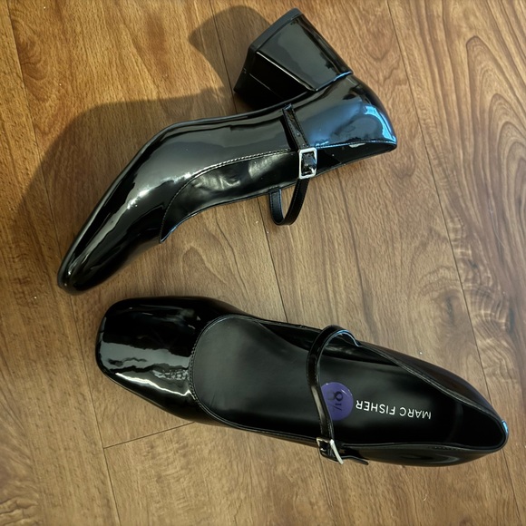 Marc Fisher Black Patent Leather Heels - Picture 2 of 4